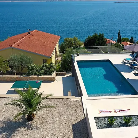 Apartment Lina - Pool And Sea View Starigrad Paklenica Exterior foto